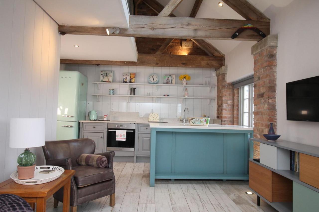 The Hayloft - Cheshire Villa Crewe Eksteriør bilde